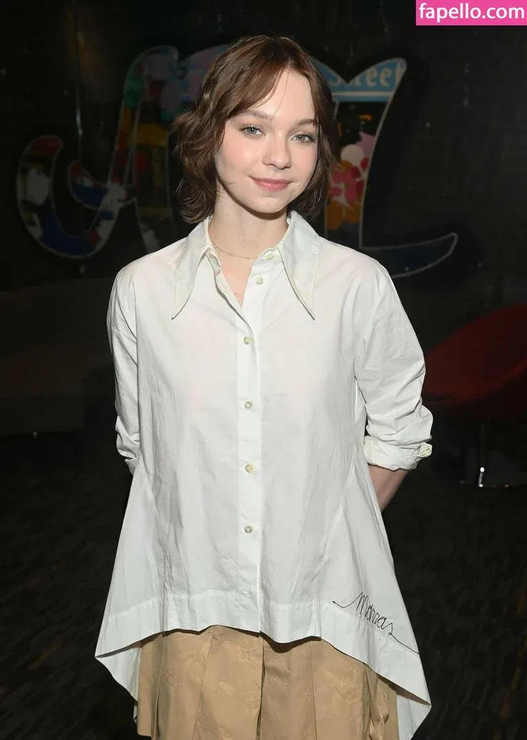 Emma Myers Onlyfans Photo Gallery 