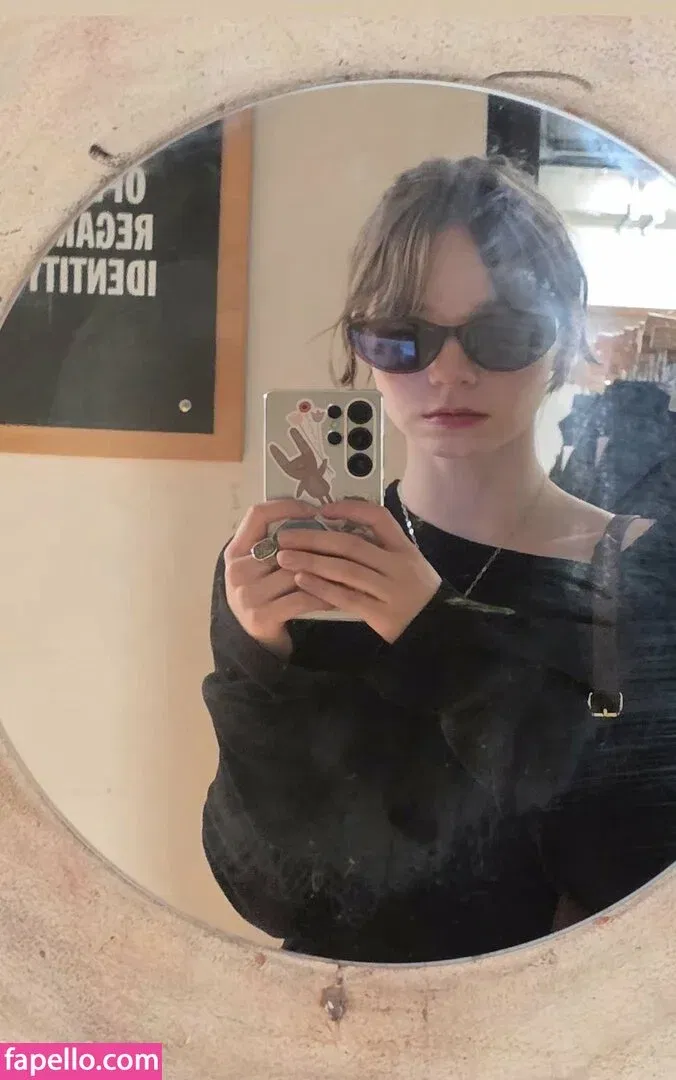 Emma Myers Onlyfans Photo Gallery 