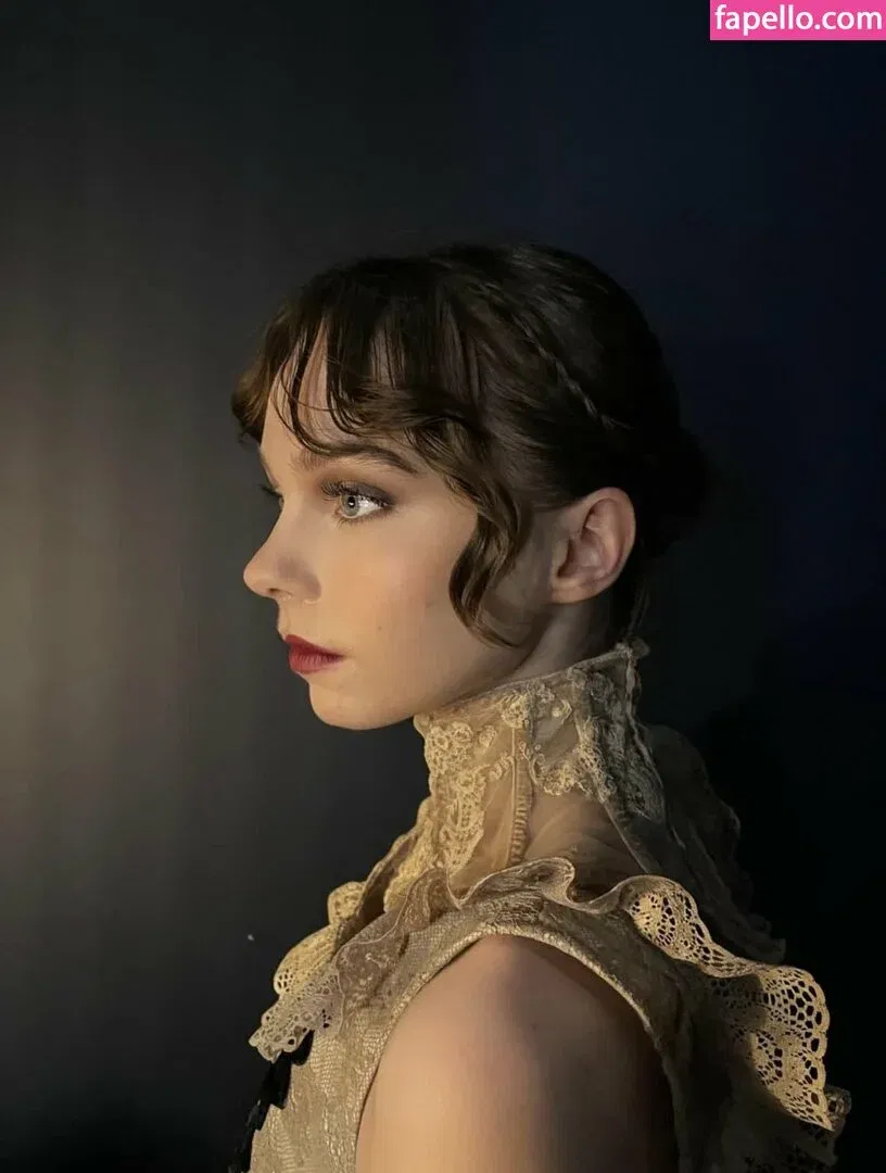 Emma Myers Onlyfans Photo Gallery 