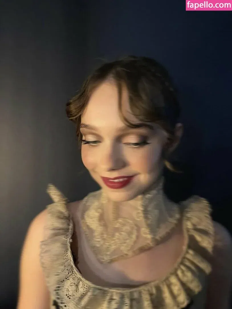 Emma Myers Onlyfans Photo Gallery 