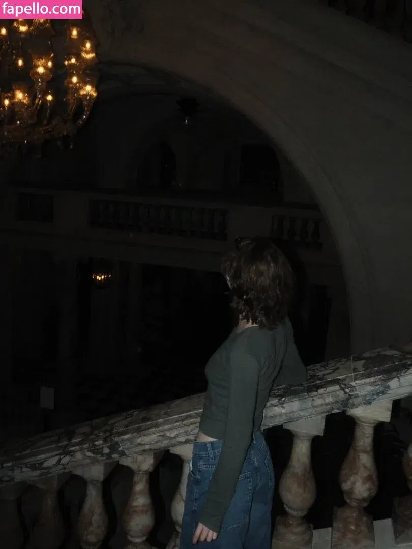 Emma Myers Onlyfans Photo Gallery 