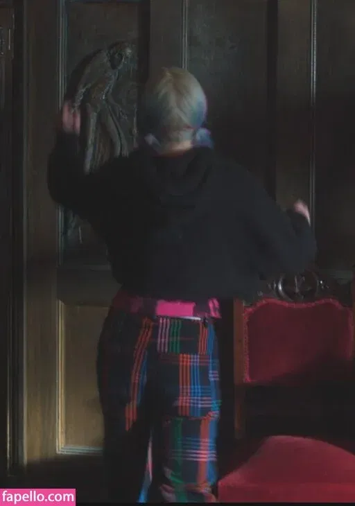 Emma Myers Onlyfans Photo Gallery 