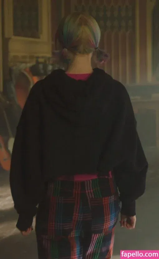 Emma Myers Onlyfans Photo Gallery 