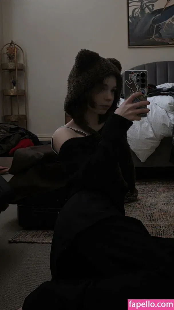 Emma Myers Onlyfans Photo Gallery 