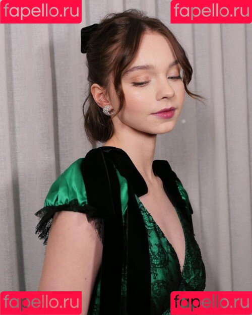 Emma Myers Onlyfans Photo Gallery 