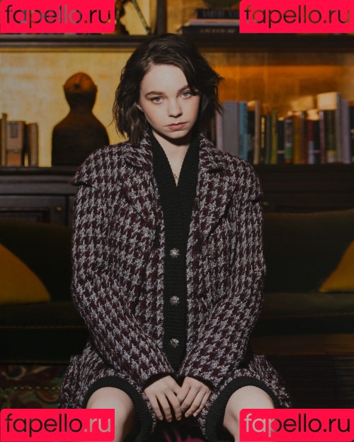 Emma Myers Onlyfans Photo Gallery 