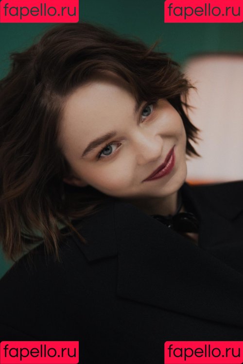 Emma Myers Onlyfans Photo Gallery 