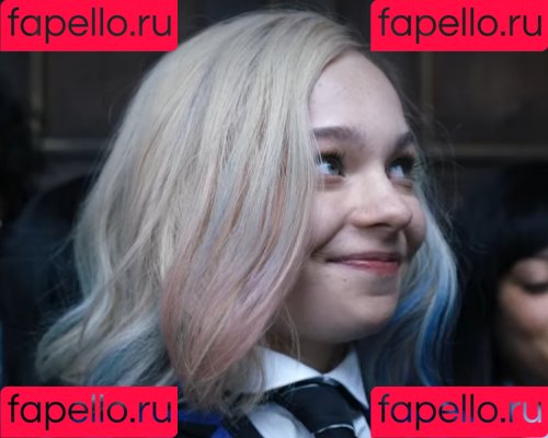 Emma Myers Onlyfans Photo Gallery 