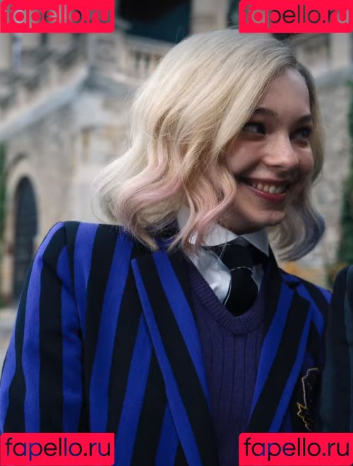 Emma Myers Onlyfans Photo Gallery 