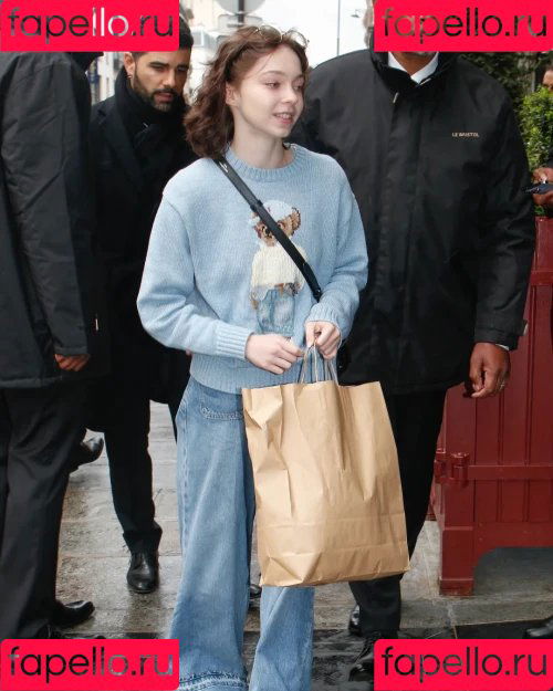 Emma Myers Onlyfans Photo Gallery 