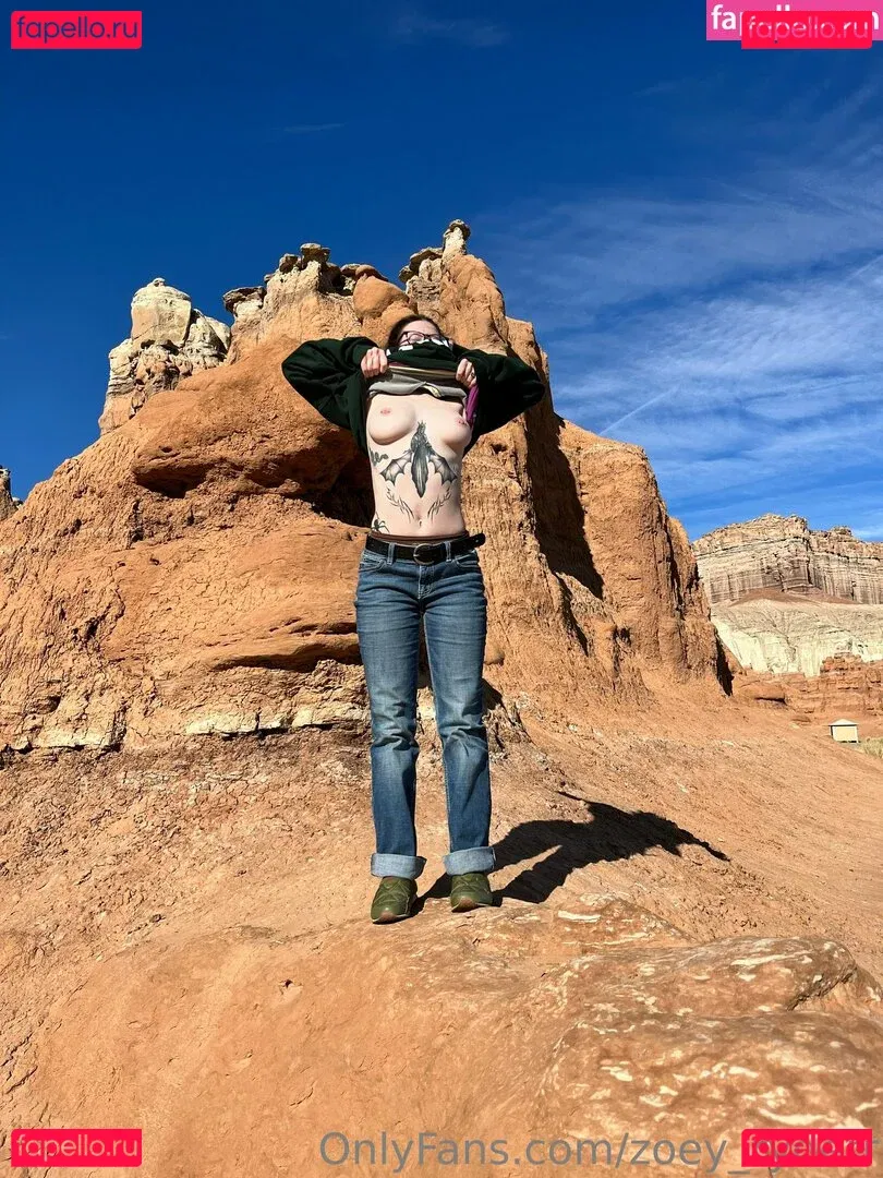 zoey_ryderr Onlyfans Photo Gallery 