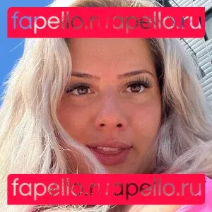 karlitathek Onlyfans Photo Gallery 