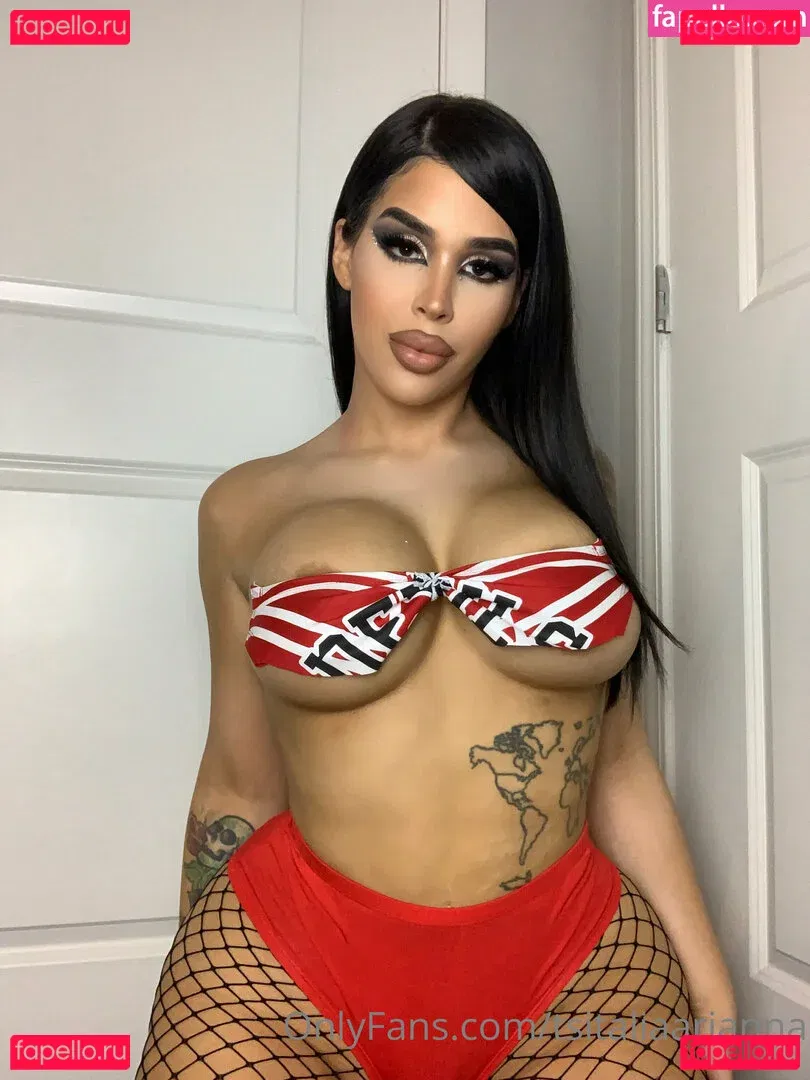tsitaliaarianna Onlyfans Photo Gallery 
