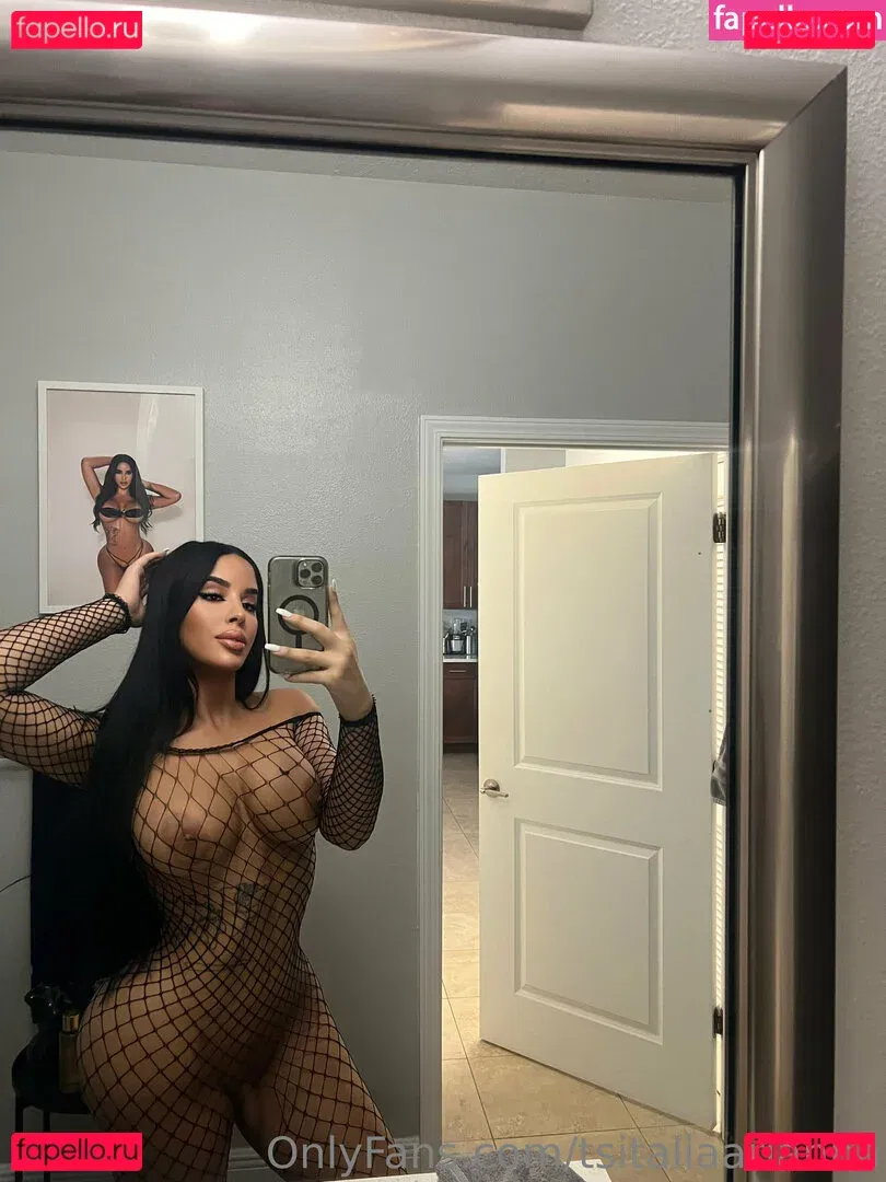 tsitaliaarianna Onlyfans Photo Gallery 