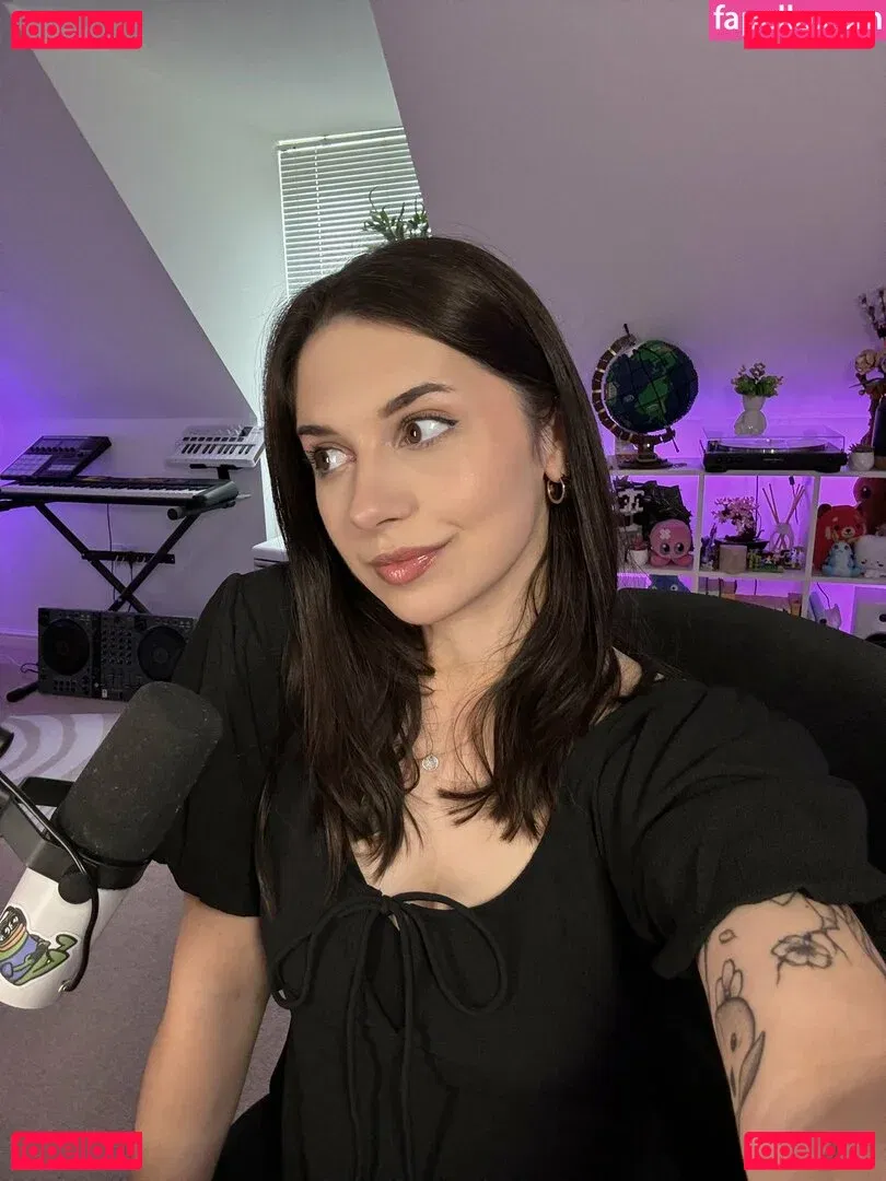 Harrie Silver Onlyfans Photo Gallery 