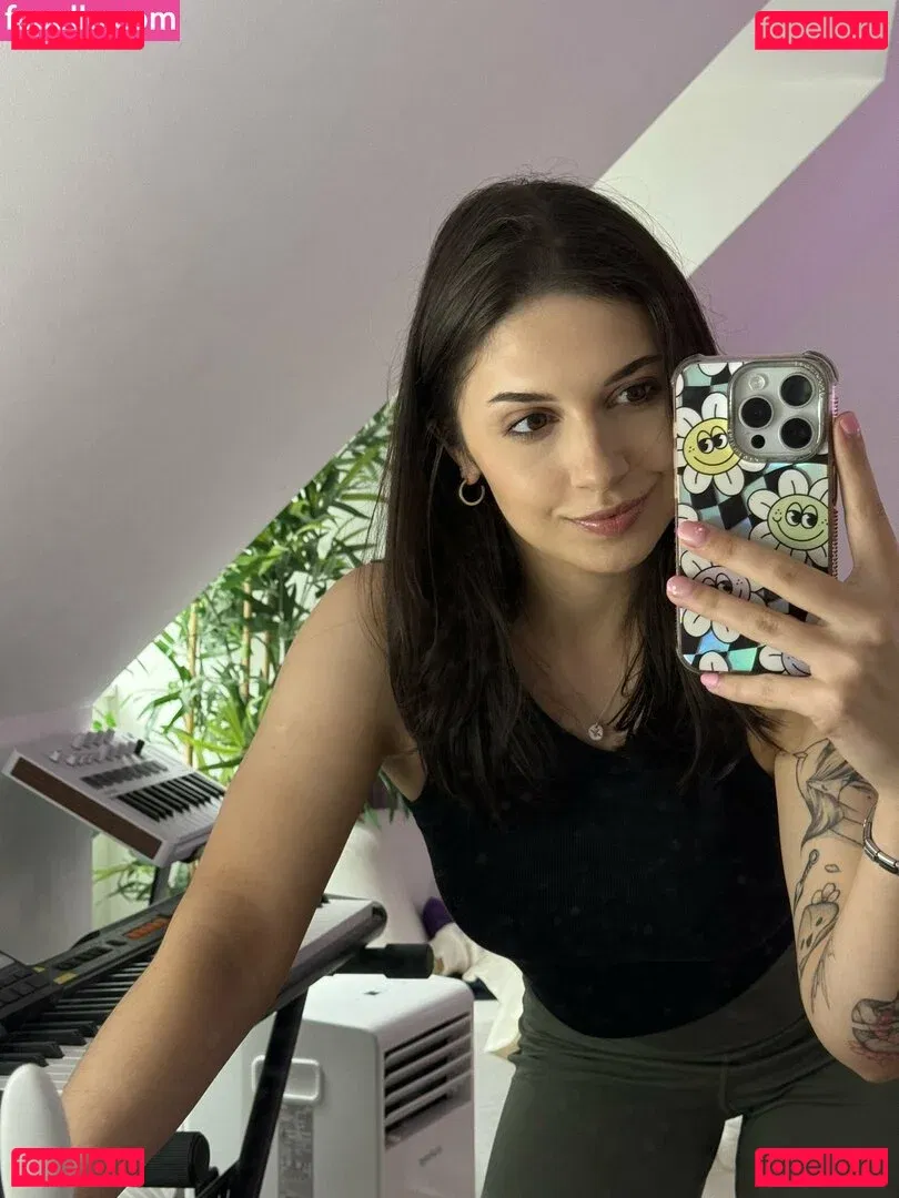 Harrie Silver Onlyfans Photo Gallery 