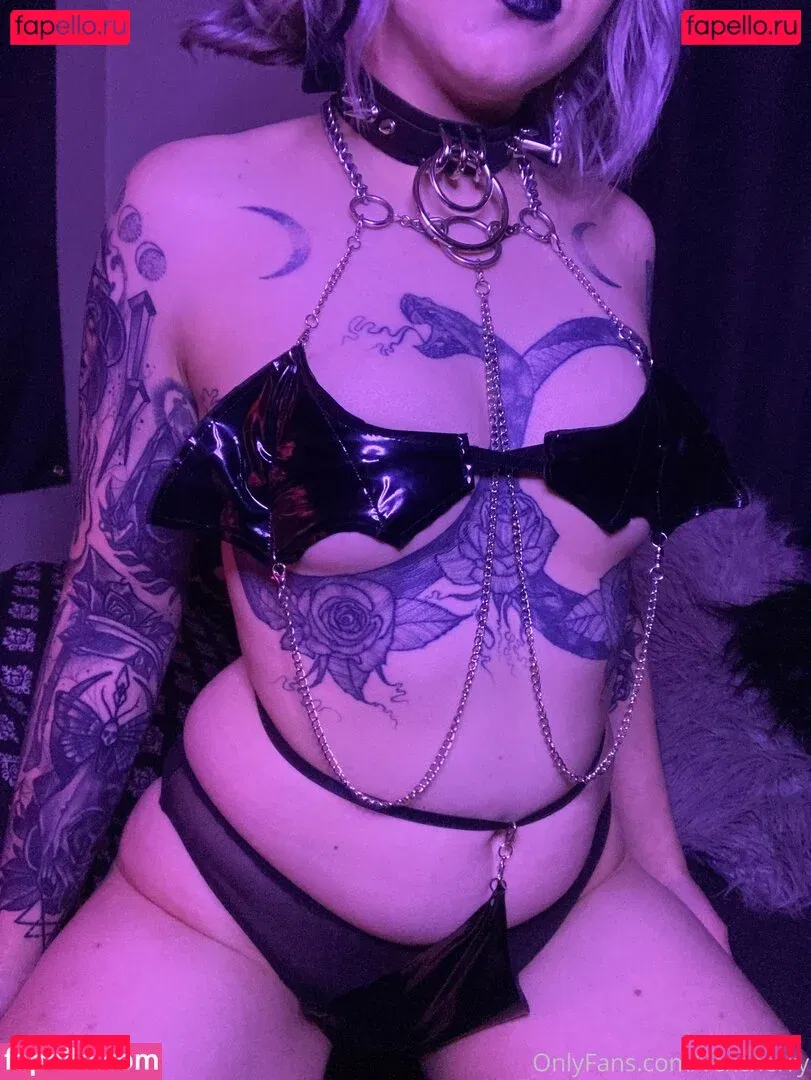 vexcherry Onlyfans Photo Gallery 