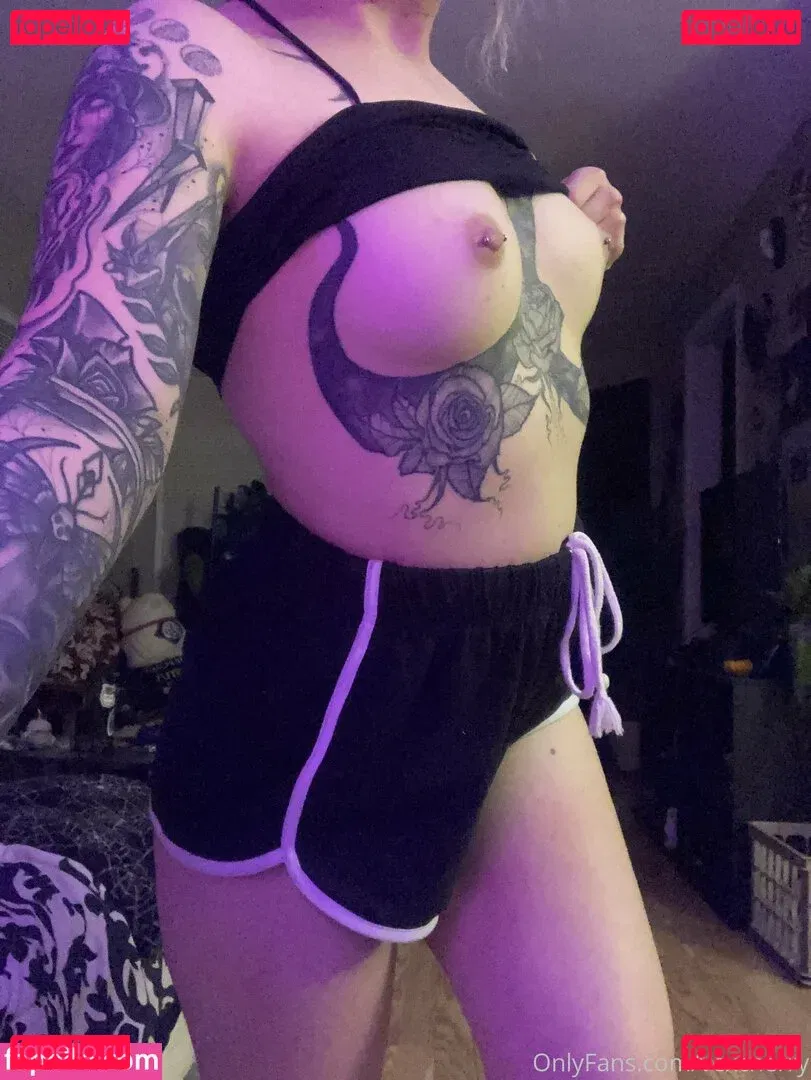 vexcherry Onlyfans Photo Gallery 