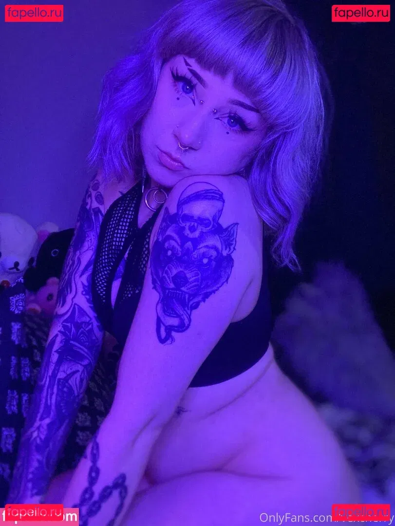 vexcherry Onlyfans Photo Gallery 