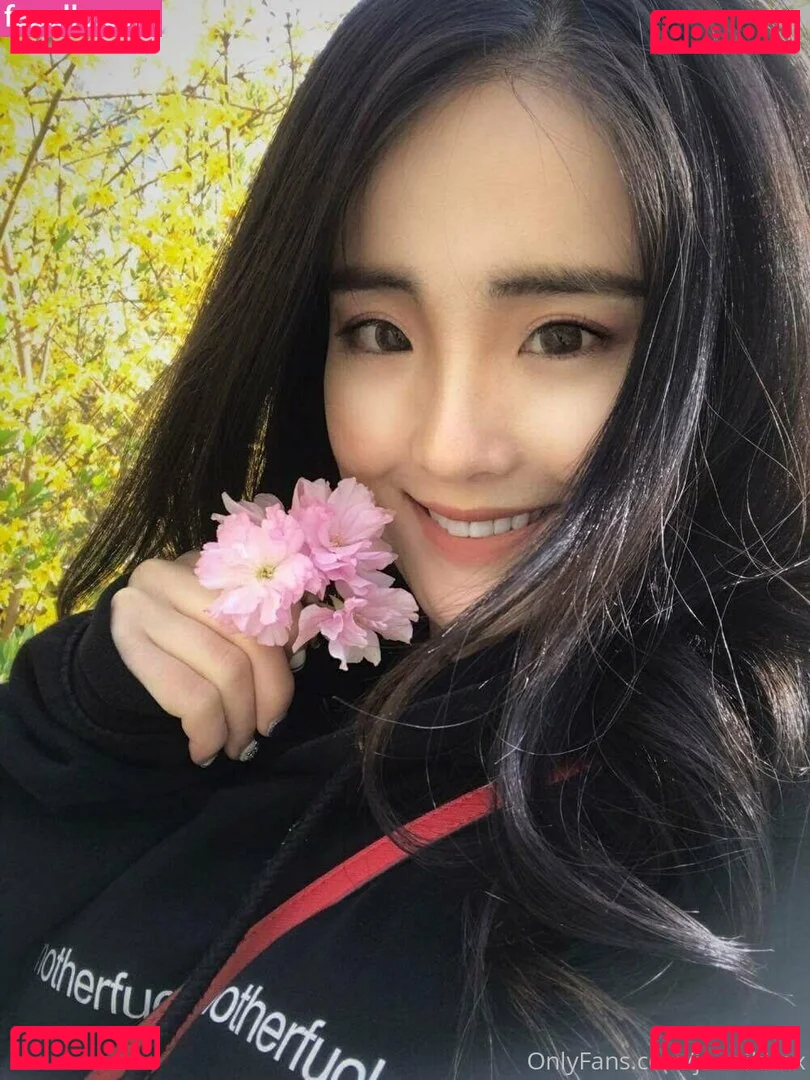 joonikimx Onlyfans Photo Gallery 