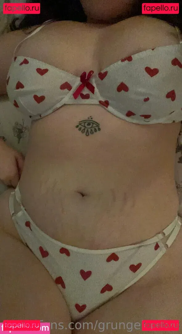 grungek1tten Onlyfans Photo Gallery 