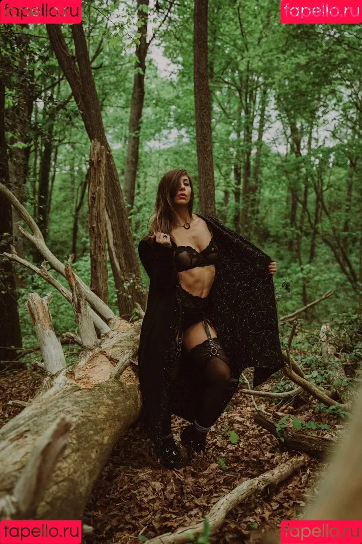 LittleFitDevil Onlyfans Photo Gallery 