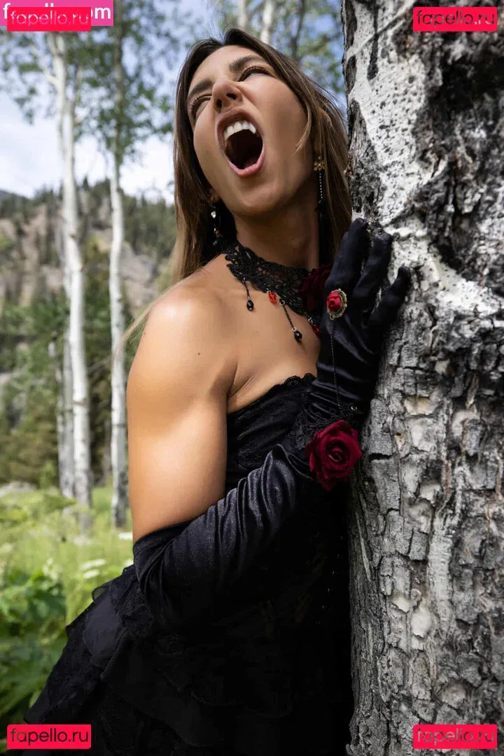 LittleFitDevil Onlyfans Photo Gallery 