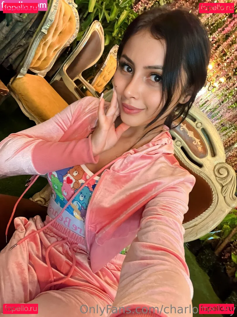 charlotte19y Onlyfans Photo Gallery 