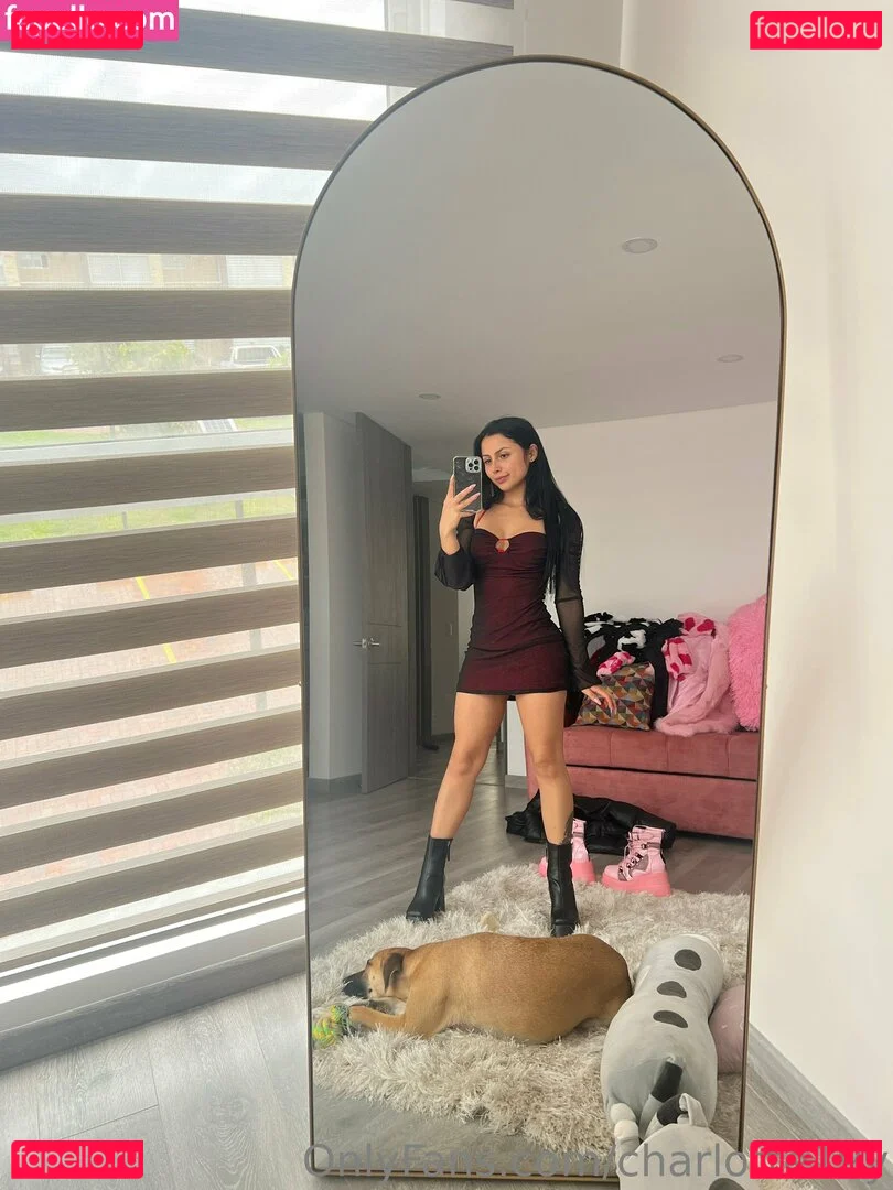 charlotte19y Onlyfans Photo Gallery 