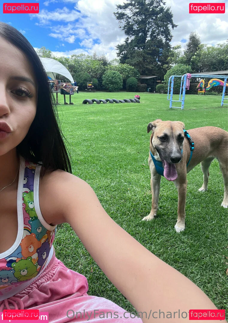 charlotte19y Onlyfans Photo Gallery 