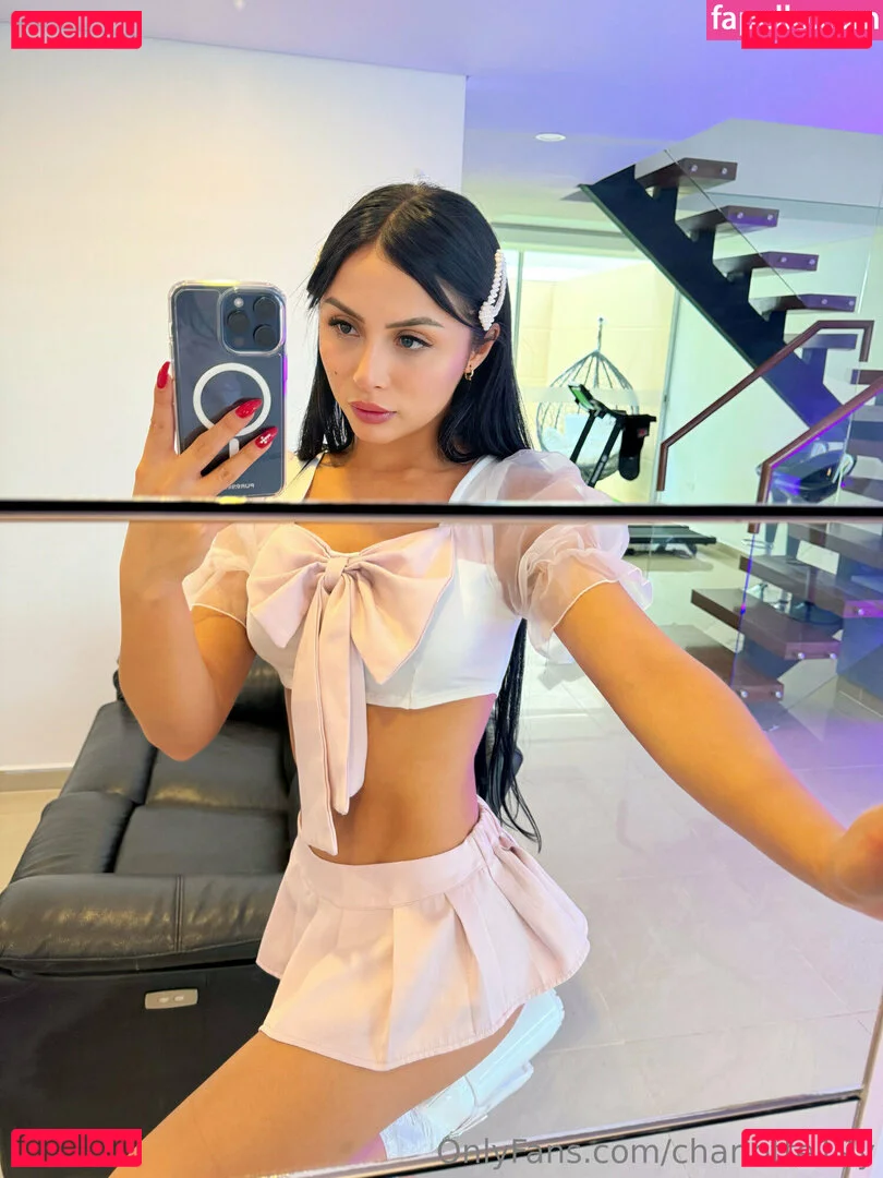 charlotte19y Onlyfans Photo Gallery 