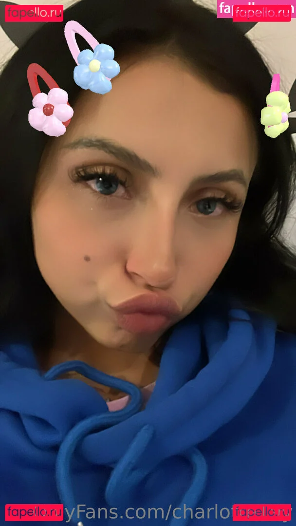 charlotte19y Onlyfans Photo Gallery 