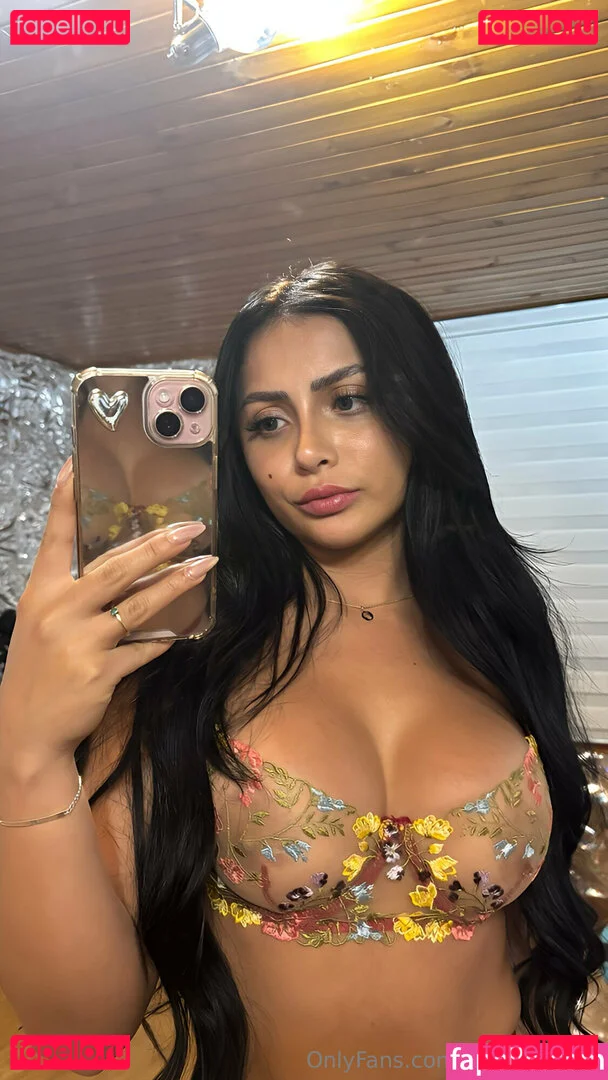 charlotte19y Onlyfans Photo Gallery 