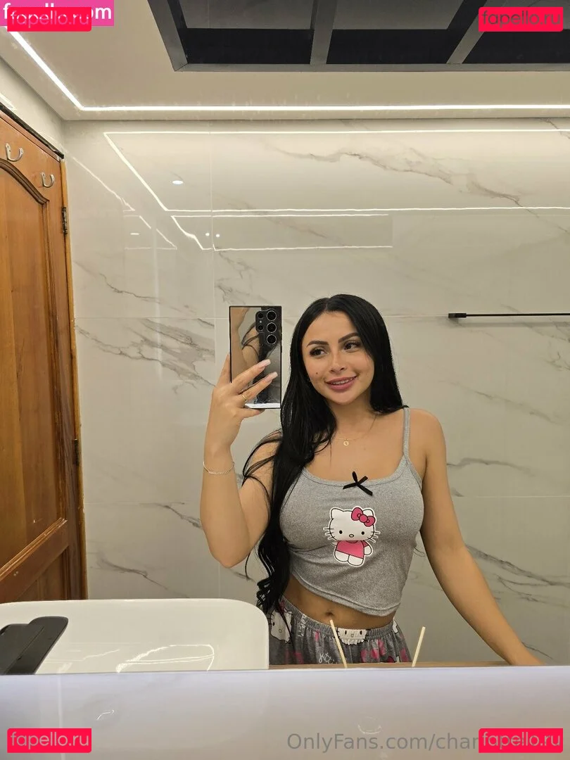 charlotte19y Onlyfans Photo Gallery 