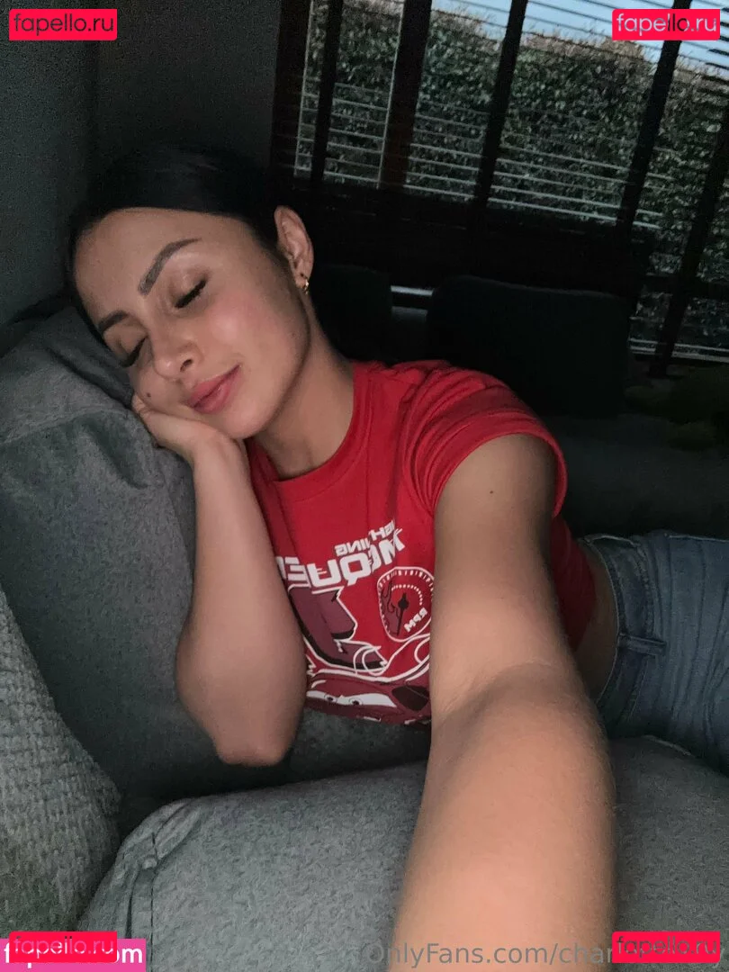 charlotte19y Onlyfans Photo Gallery 