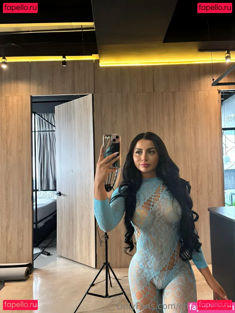 charlotte19y Onlyfans Photo Gallery 