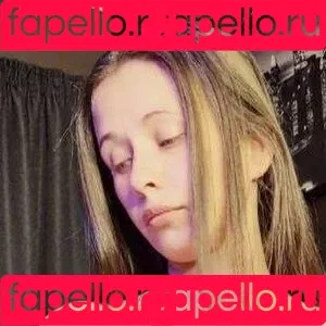 queen_beeeee Onlyfans Photo Gallery 