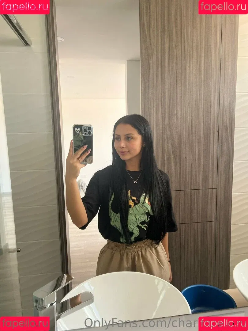 charlotte19y Onlyfans Photo Gallery 