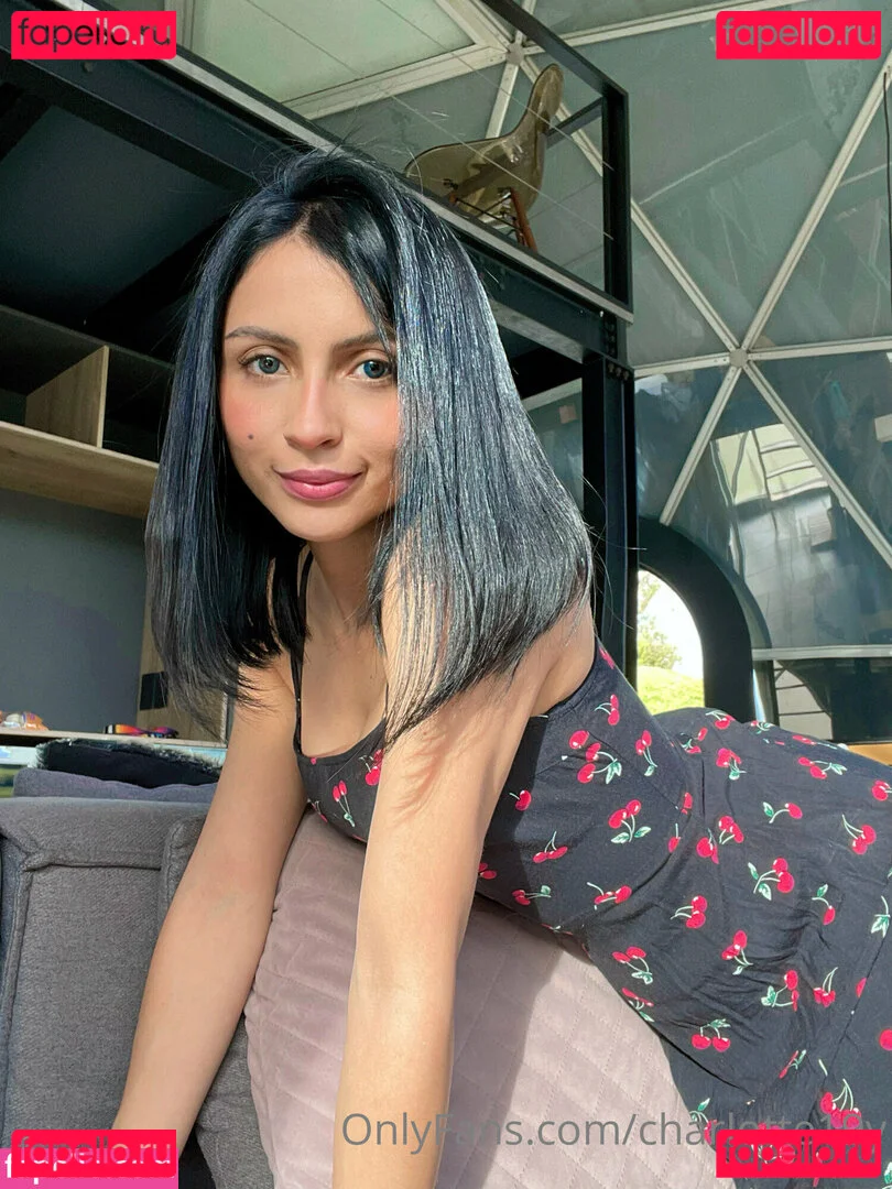 charlotte19y Onlyfans Photo Gallery 