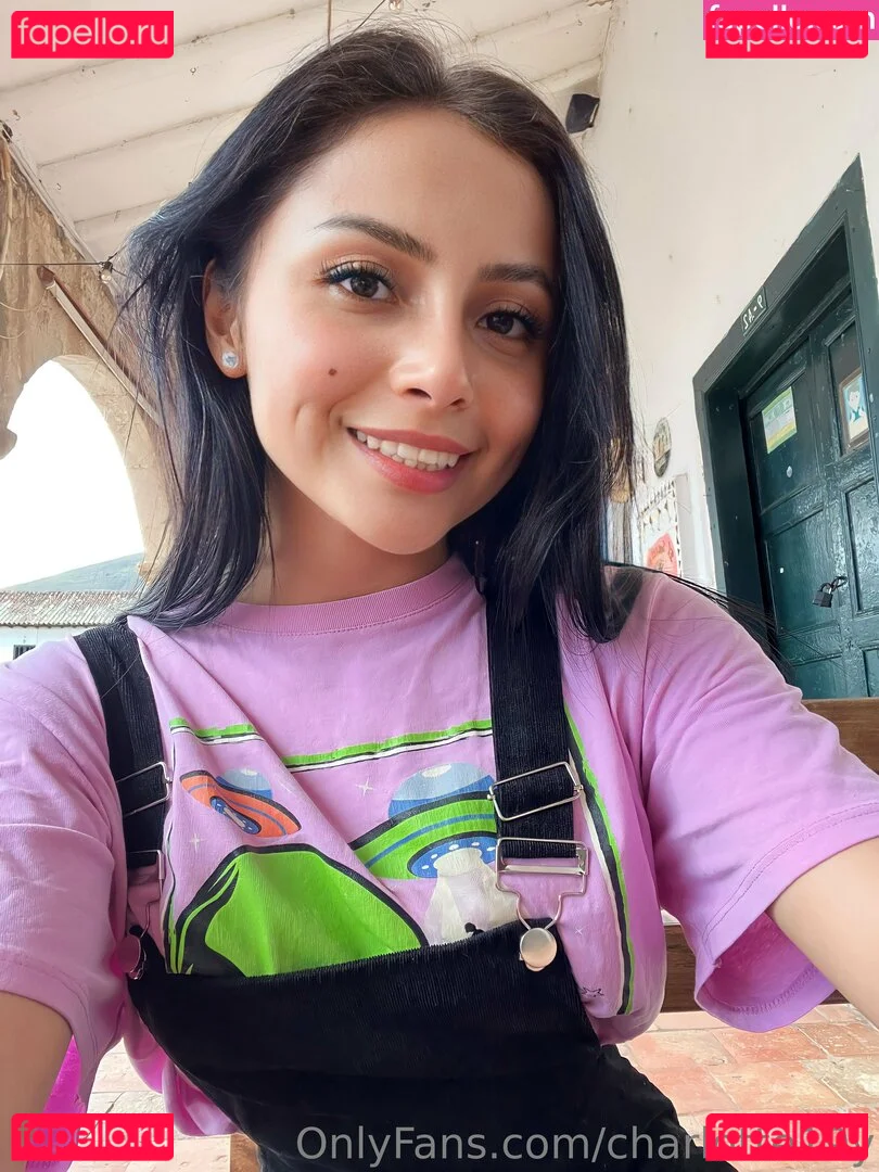 charlotte19y Onlyfans Photo Gallery 