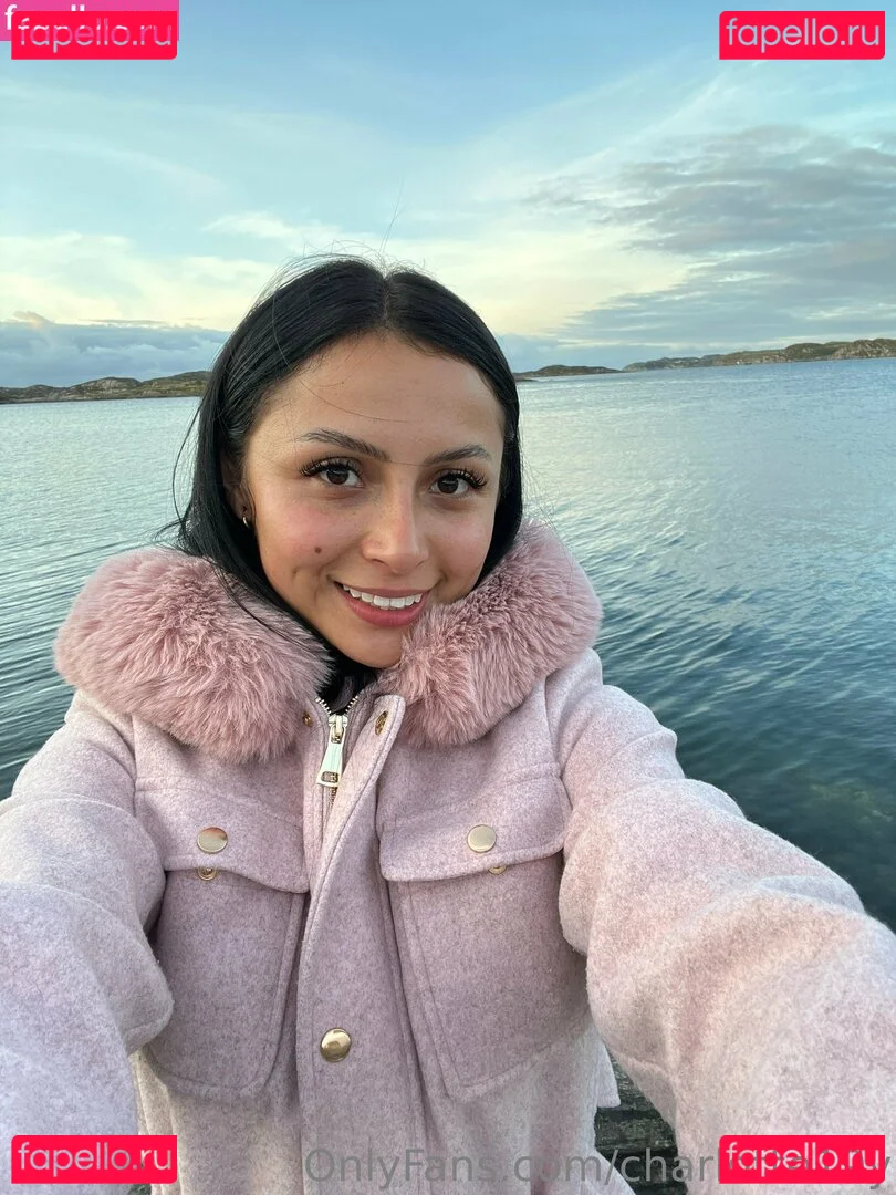 charlotte19y Onlyfans Photo Gallery 