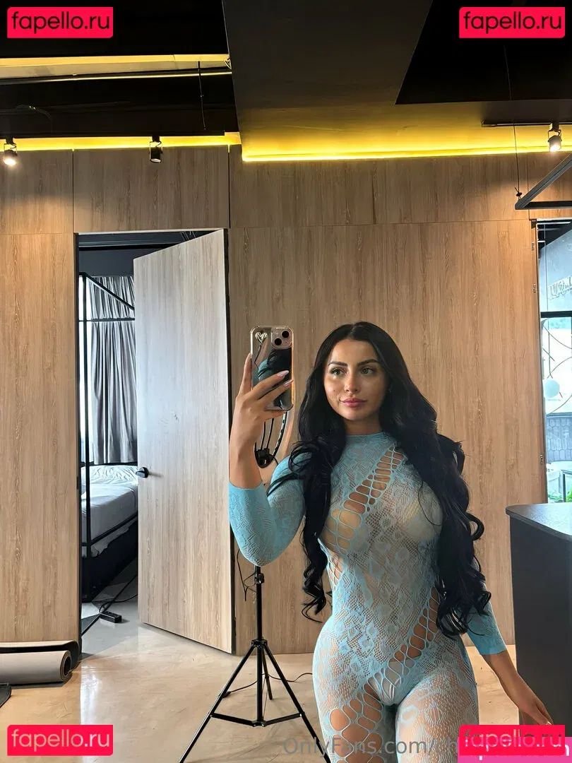 charlotte19y Onlyfans Photo Gallery 