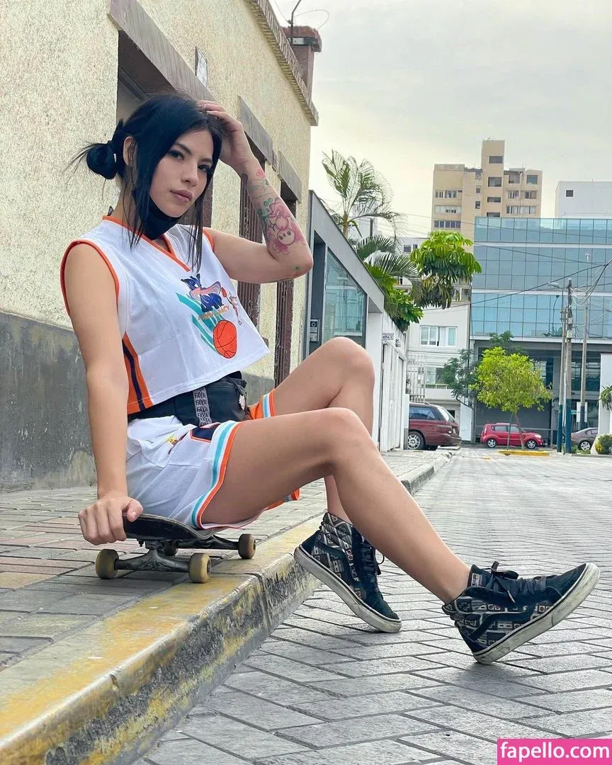 Kanakolove Onlyfans Photo Gallery 