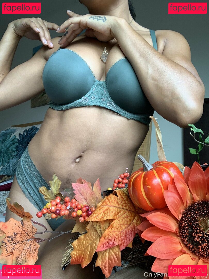 anyaivy Nude Onlyfans Photo 7