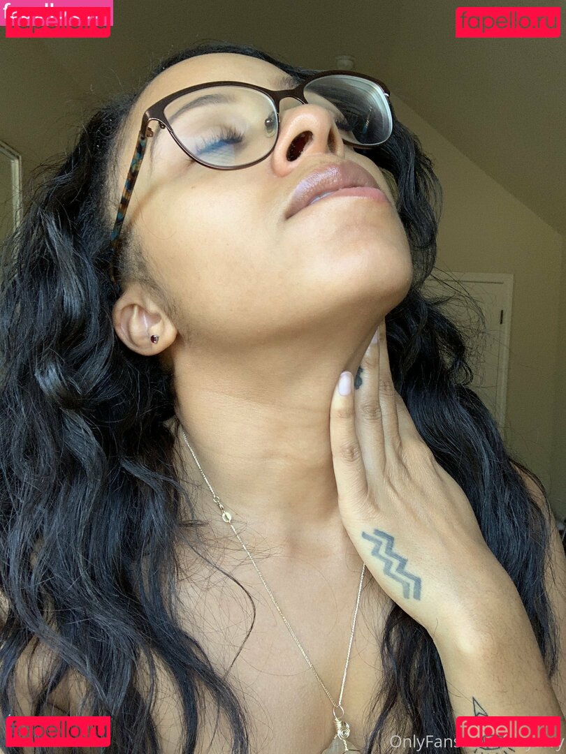 anyaivy Nude Onlyfans Photo 5