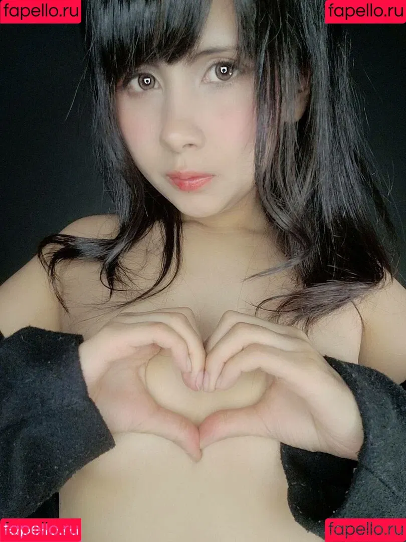 whiterabbit.exe Onlyfans Photo Gallery 