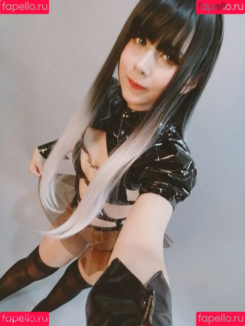 whiterabbit.exe Onlyfans Photo Gallery 
