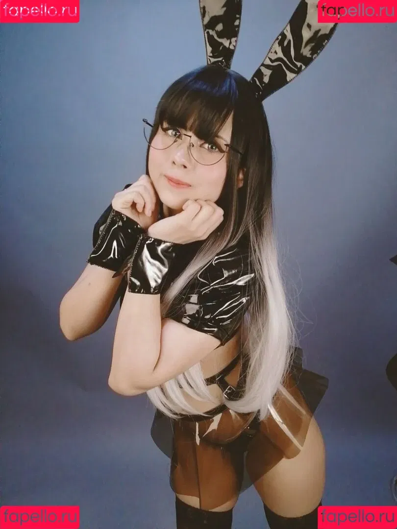 whiterabbit.exe Onlyfans Photo Gallery 