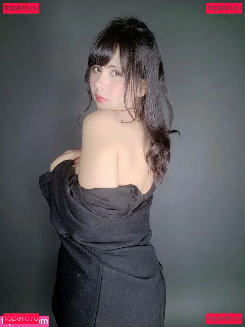 whiterabbit.exe Onlyfans Photo Gallery 