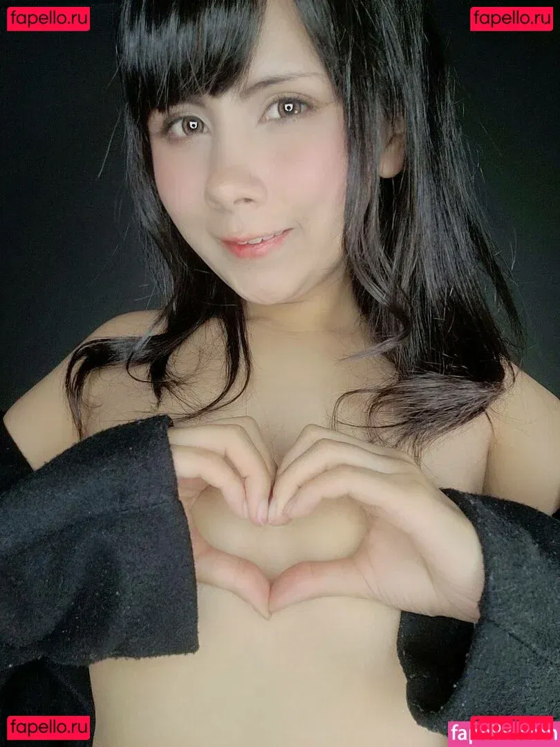 whiterabbit.exe Onlyfans Photo Gallery 